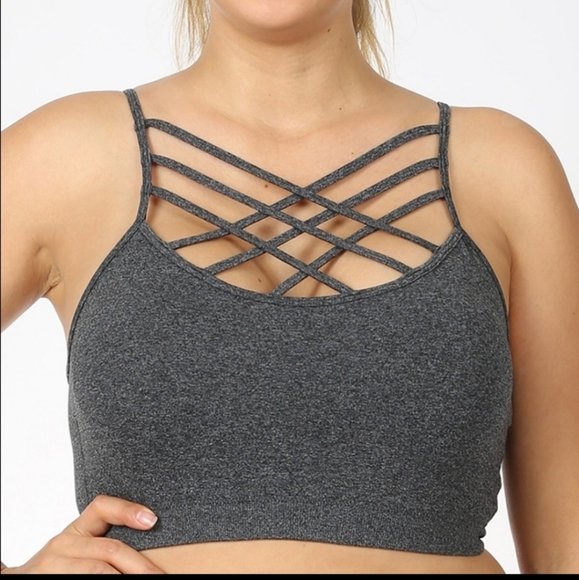 NEW! PLUS TRIPLE CRISS CROSS BRALETTE IN CHARCOAL SZ 2X/3 - Picture 2 of 5